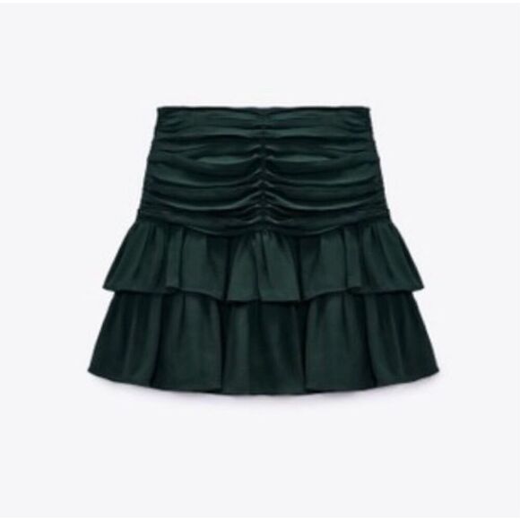 NWT Womens Zara Emerald Green Ruched Emerald Green Mini Skirt - Sz XS - Picture 4 of 6